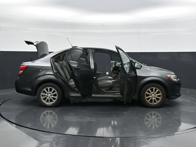 Used 2017 Chevrolet Sonic LT FWD image 47