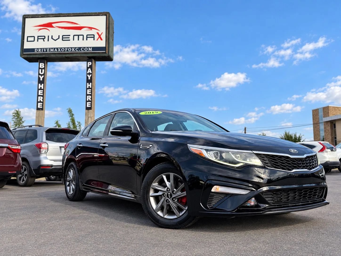 Used 2019 Kia Optima LX FWD image 1