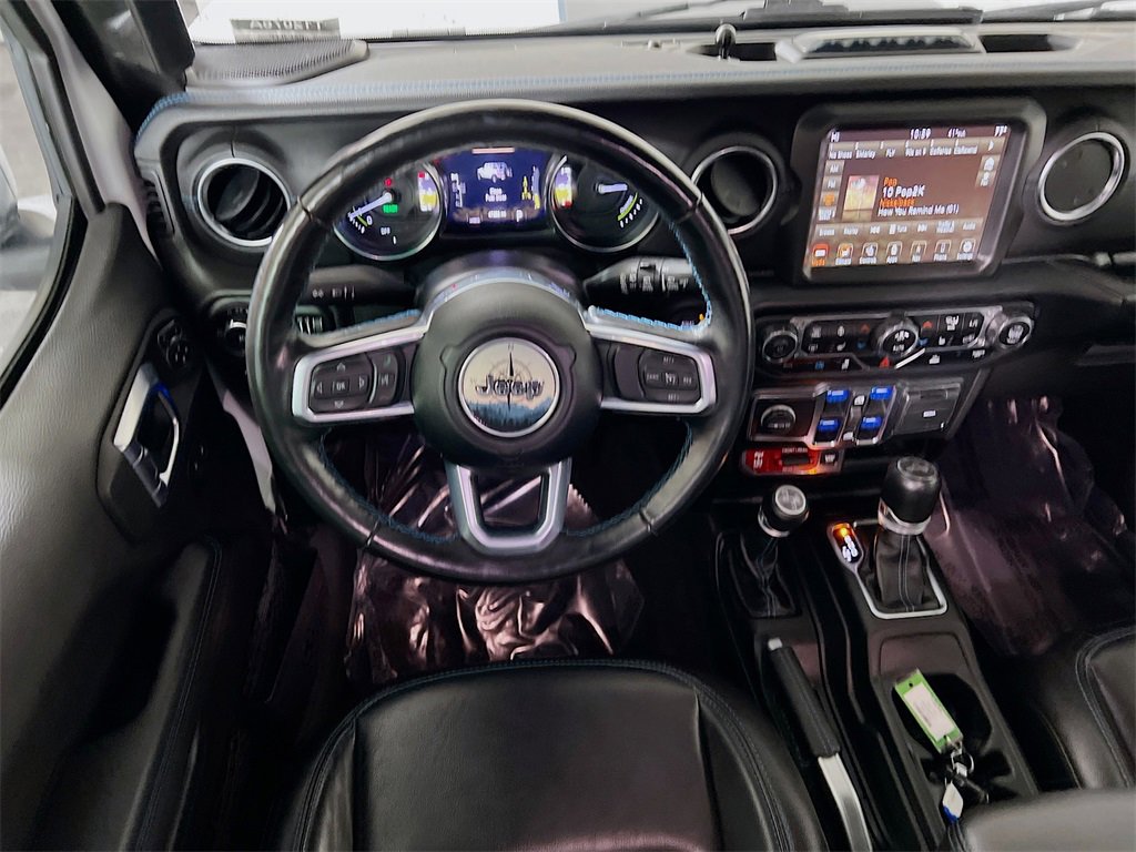 Used 2021 Jeep Wrangler Unlimited Rubicon 4xe w/ Steel Bumper Group image 20