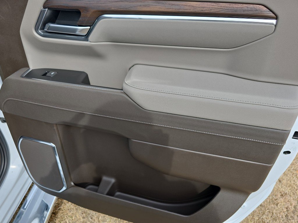 New 2026 GMC Sierra 1500 SLT w/ SLT Premium Plus Package AWD/4WD image 16