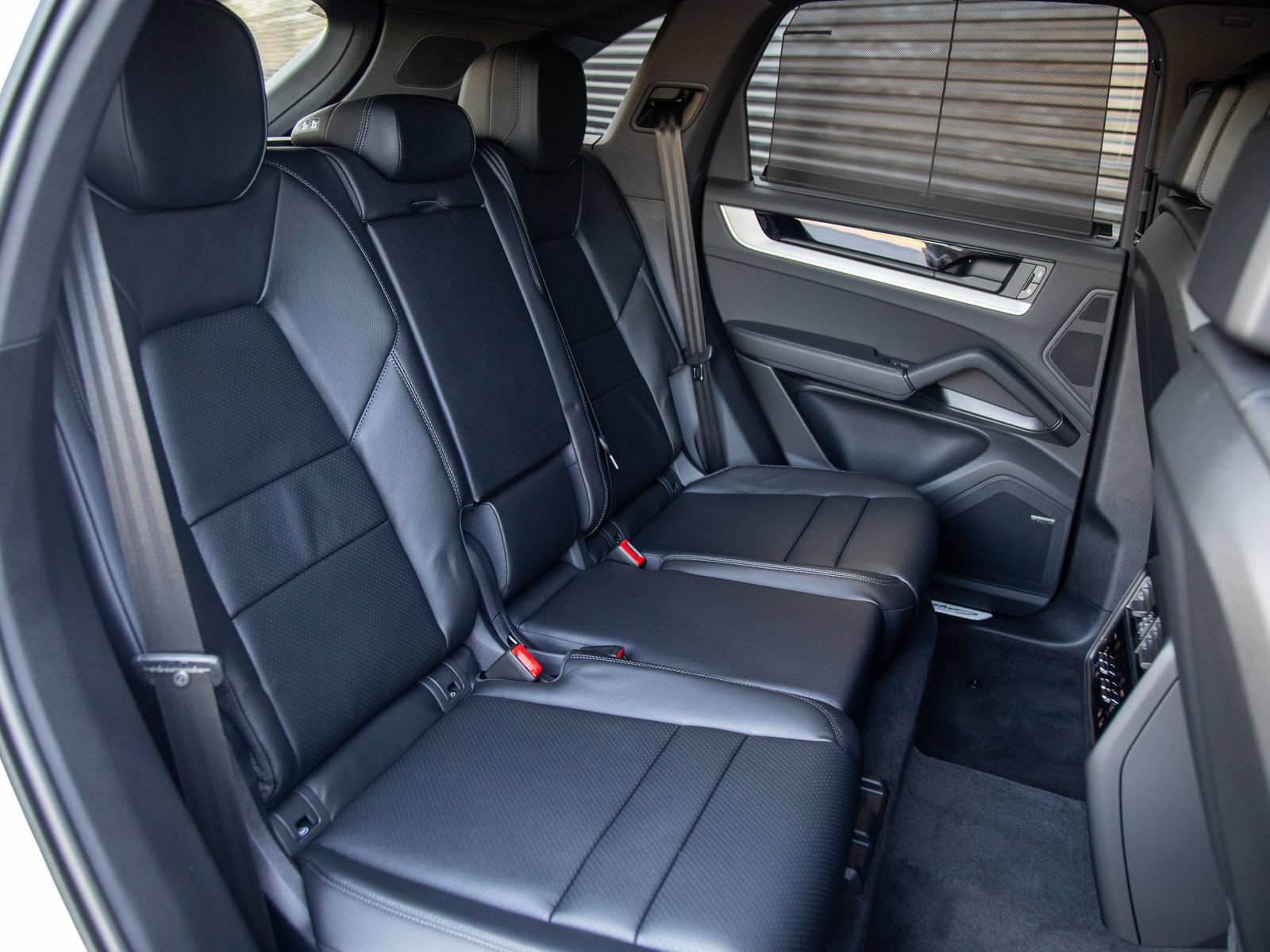 New 2026 Porsche Cayenne S AWD/4WD image 25