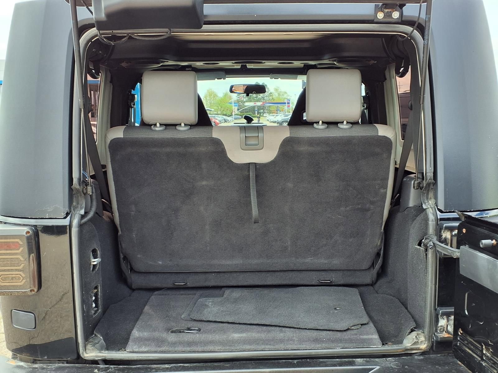 Used 2008 Jeep Wrangler X AWD/4WD image 10