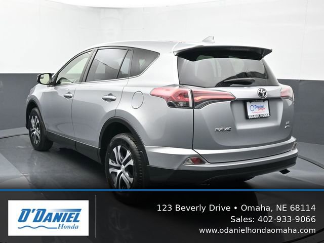 Used 2018 Toyota RAV4 LE w/ All Weather Liner Package AWD/4WD image 4