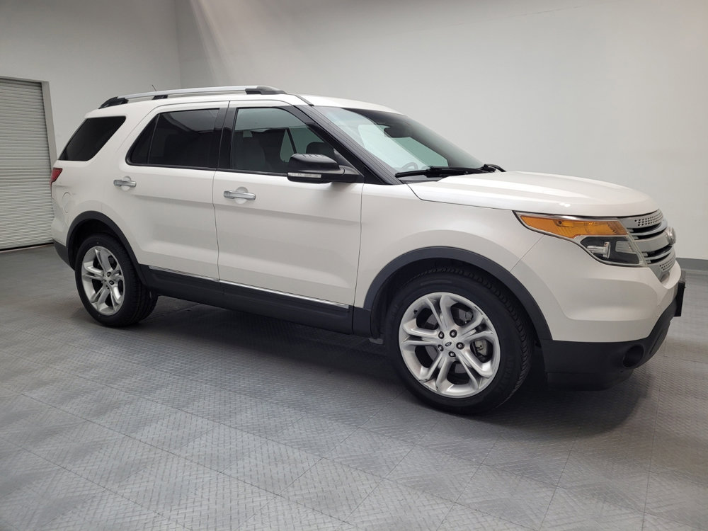 Used 2015 Ford Explorer XLT w/ Equipment Group 202A image 11