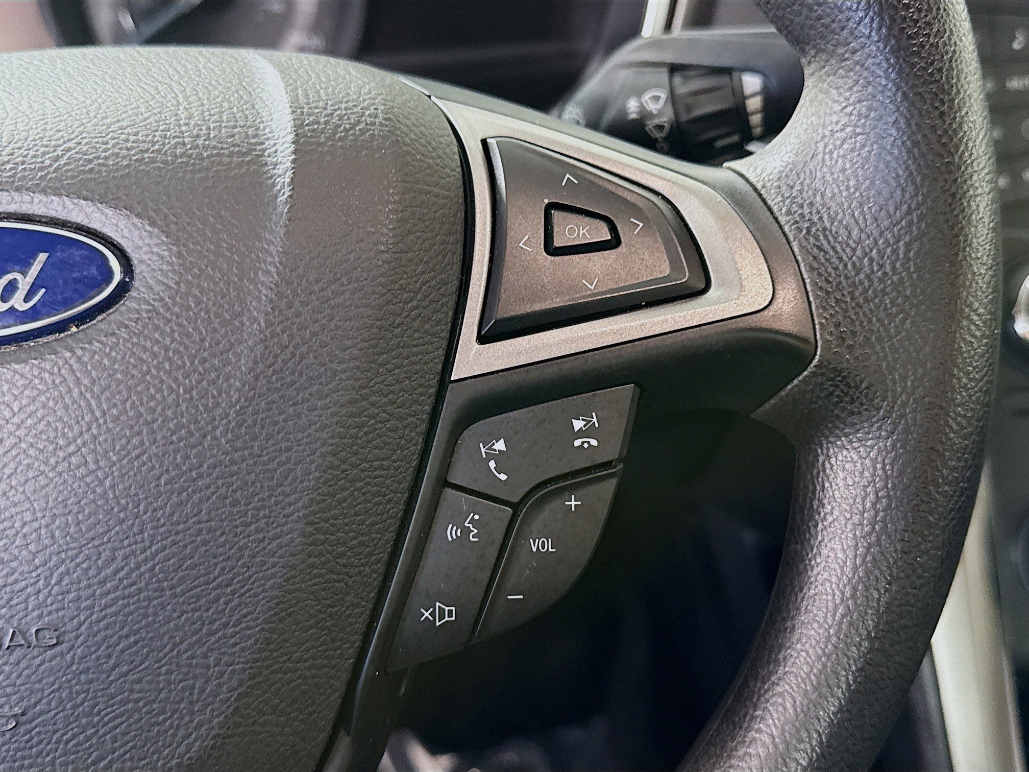 Used 2018 Ford Fusion S image 15