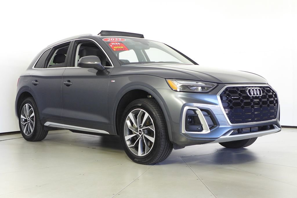 Used 2022 Audi Q5 2.0T Premium w/ Convenience Package image 4