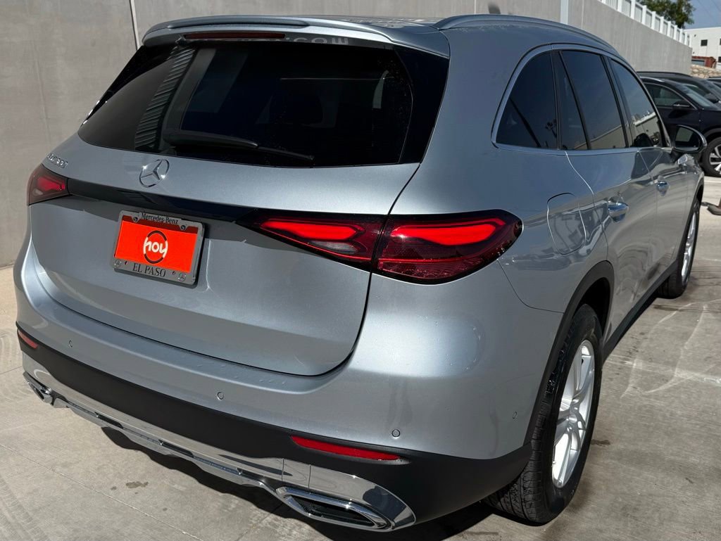 Used 2026 Mercedes-Benz GLC 300 image 8