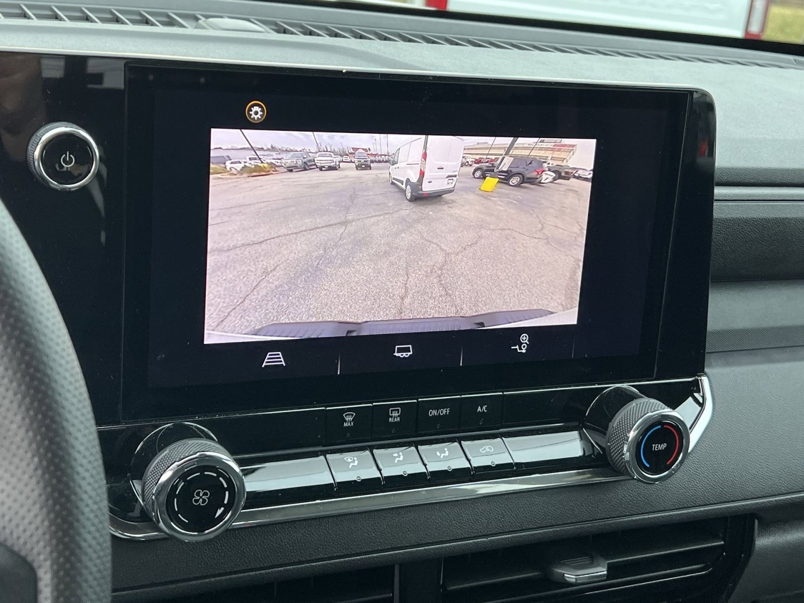 Used 2024 Chevrolet Colorado W/T image 19