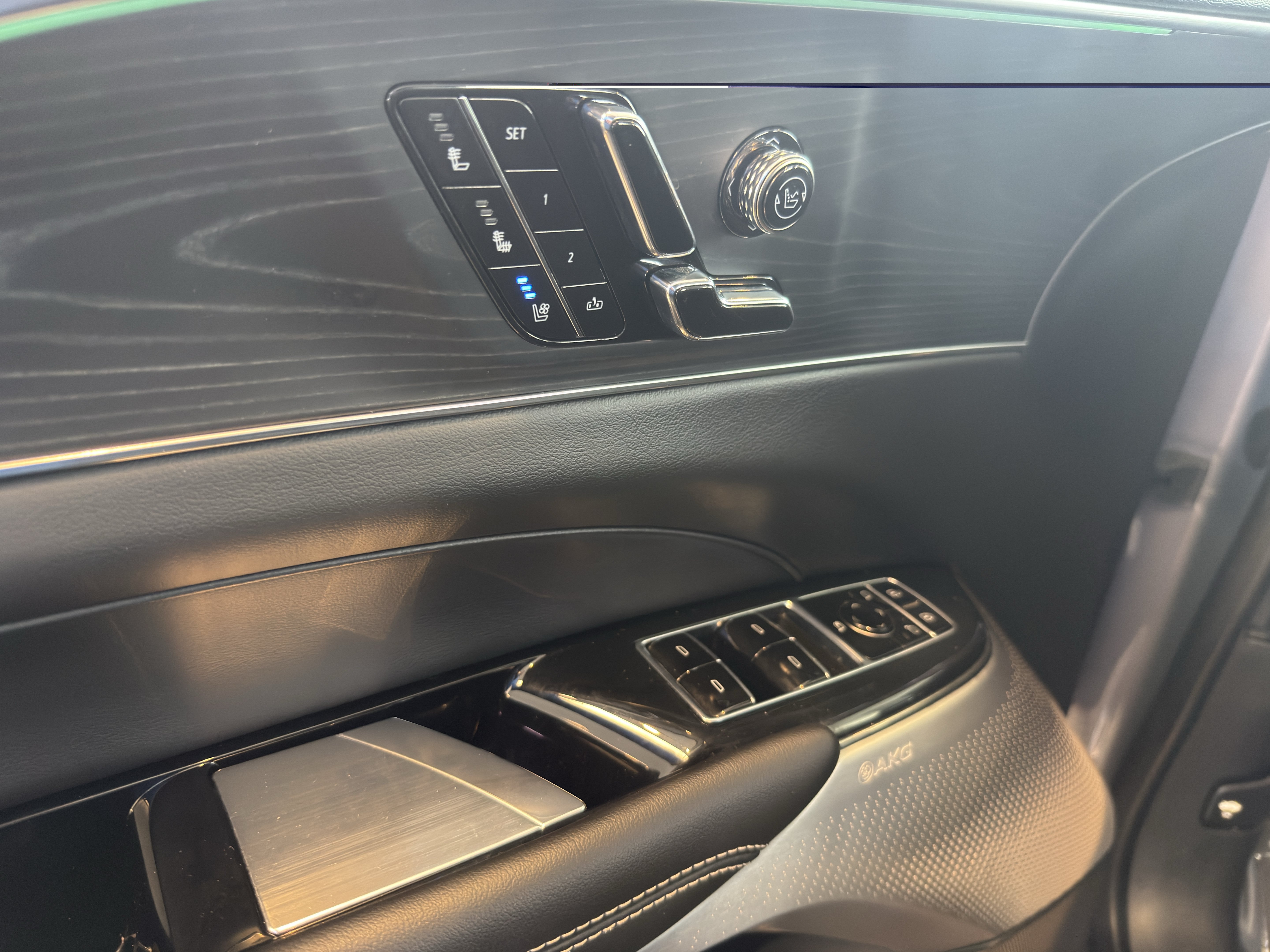 Certified 2024 Cadillac Lyriq Sport AWD/4WD image 18