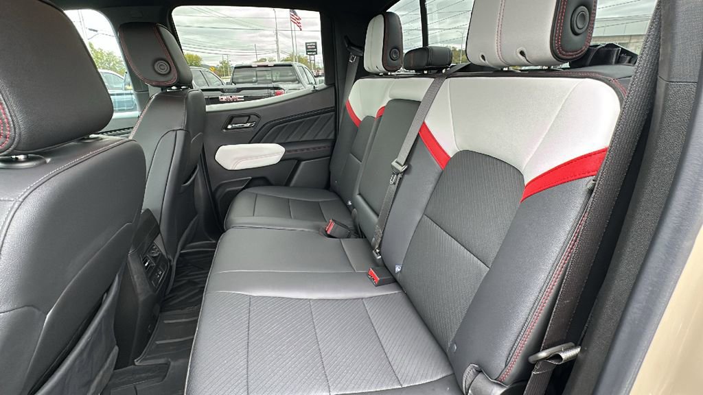 Certified 2024 GMC Canyon AT4X image 13