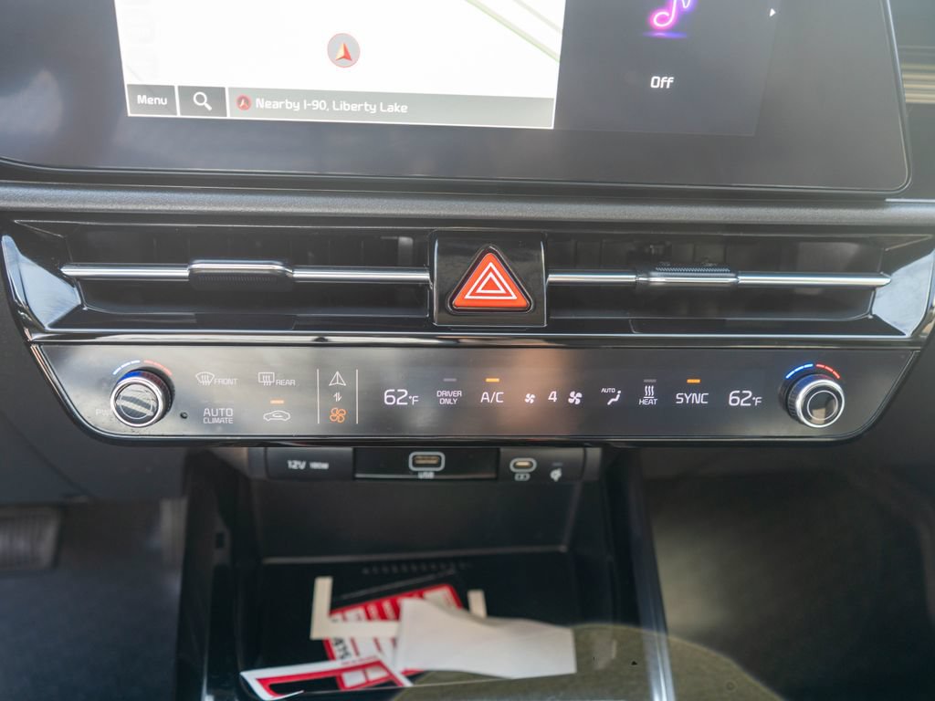 Certified 2023 Kia Niro Wind w/ Wind Preserve Package FWD image 21