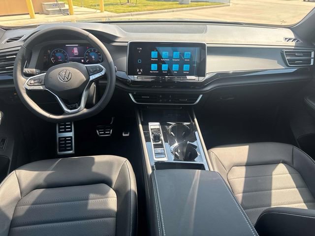 New 2026 Volkswagen Atlas Cross Sport SEL R-Line image 17