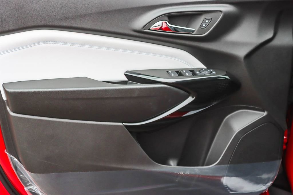 New 2026 Chevrolet Trax LT image 18