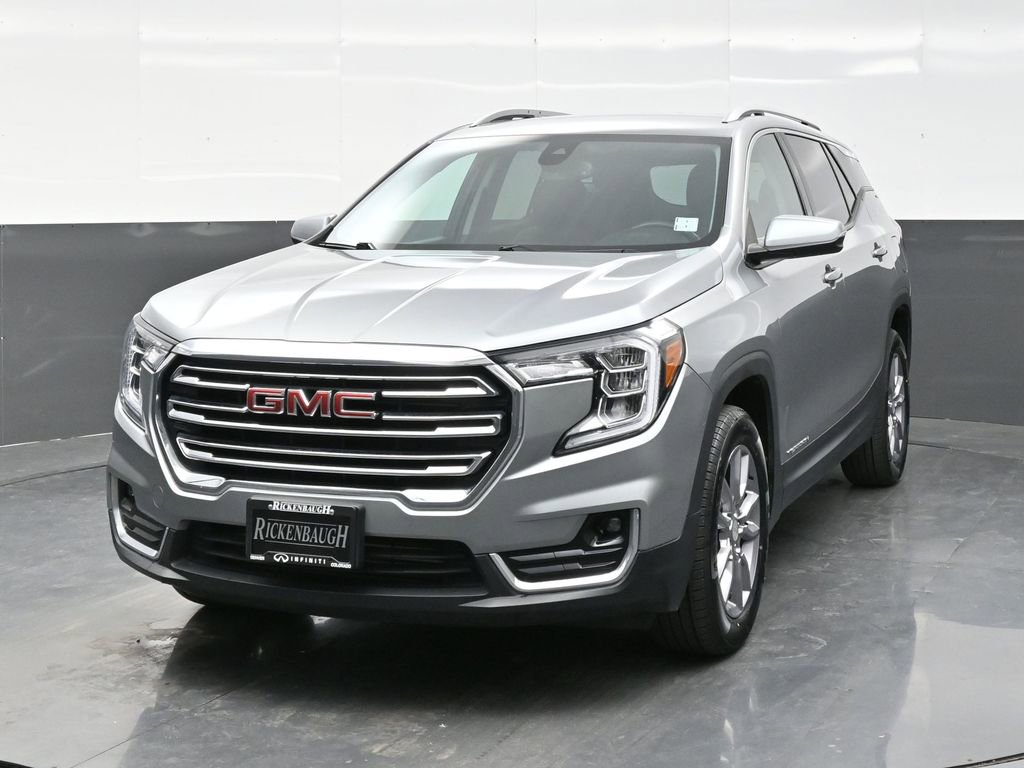 Used 2024 GMC Terrain SLT image 2