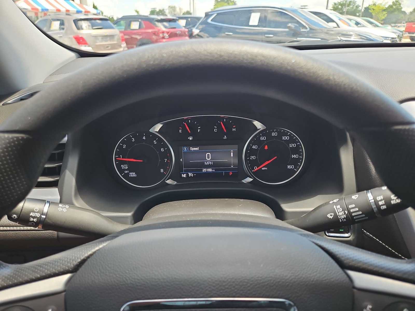 Certified 2023 GMC Acadia SLE w/ Driver Convenience Package FWD image 32