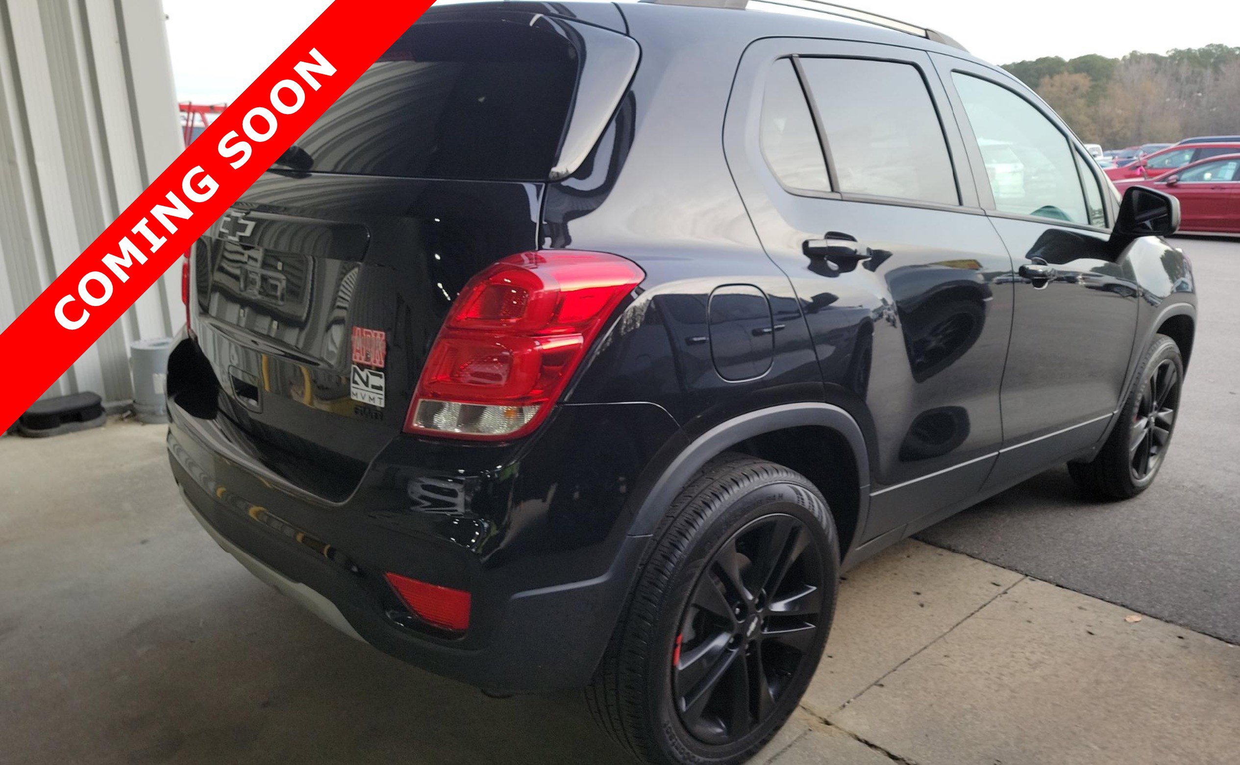 Used 2022 Chevrolet Trax LT w/ Redline Edition image 4