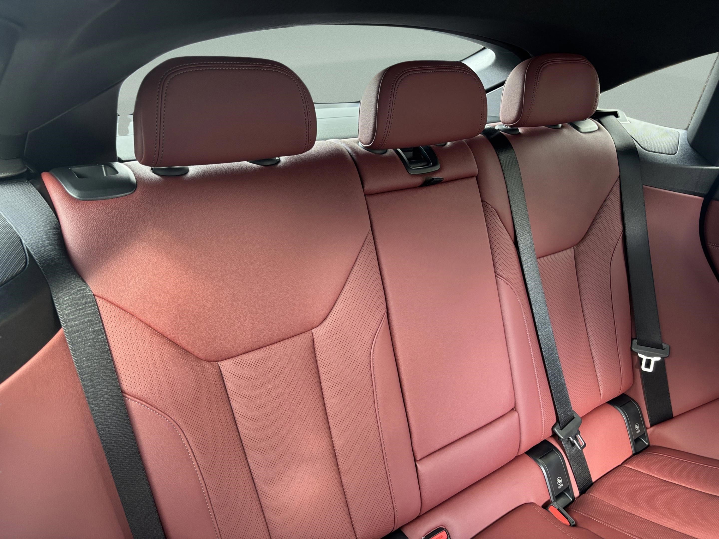 Used 2026 BMW i4 eDrive40 w/ Premium Package image 24