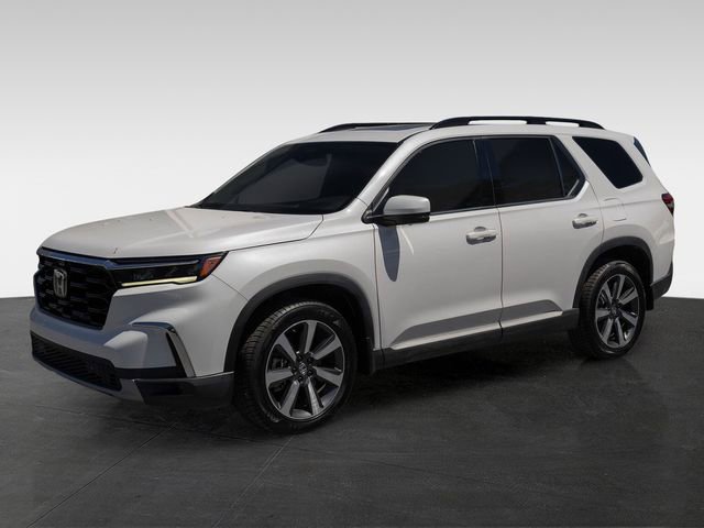 Used 2023 Honda Pilot Elite image 4