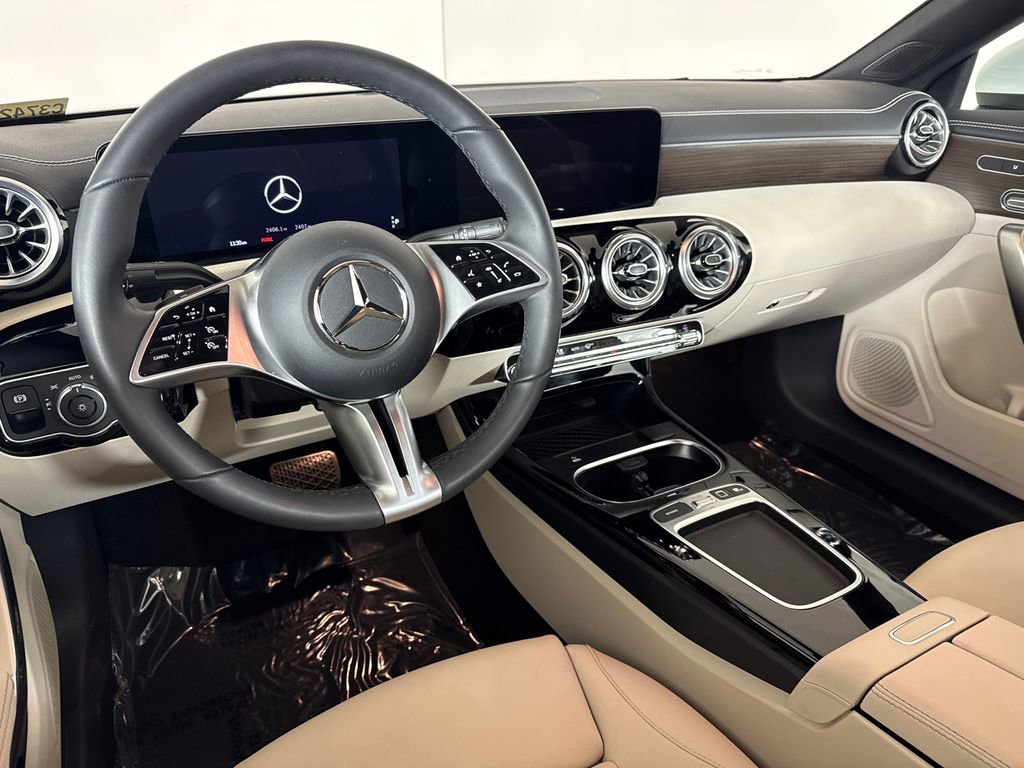 Certified 2026 Mercedes-Benz CLA 250 4MATIC image 22