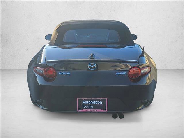 Used 2017 MAZDA MX-5 Miata Club image 6