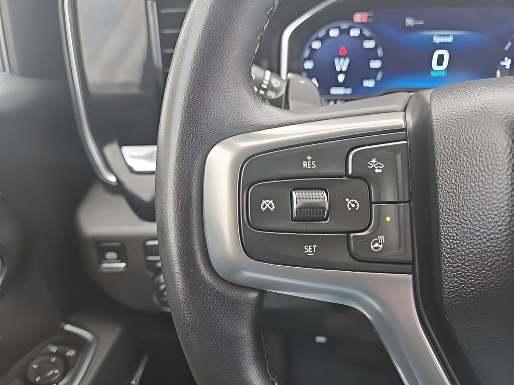 Used 2025 Chevrolet Silverado 1500 RST w/ Convenience Package II AWD/4WD image 17