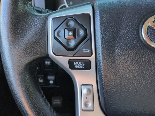 Used 2015 Toyota Tundra Platinum RWD image 26