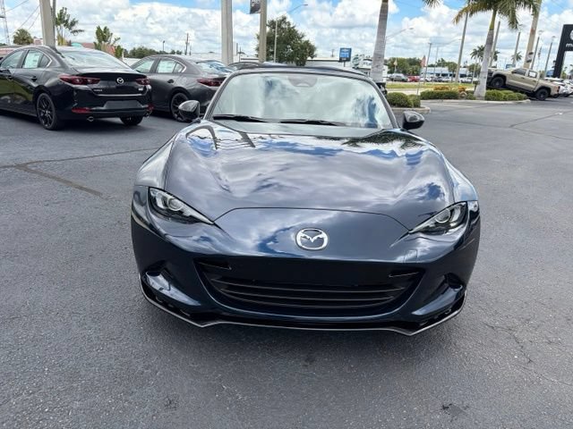 Used 2026 MAZDA MX-5 Miata Club w/ Interior Package RWD image 2