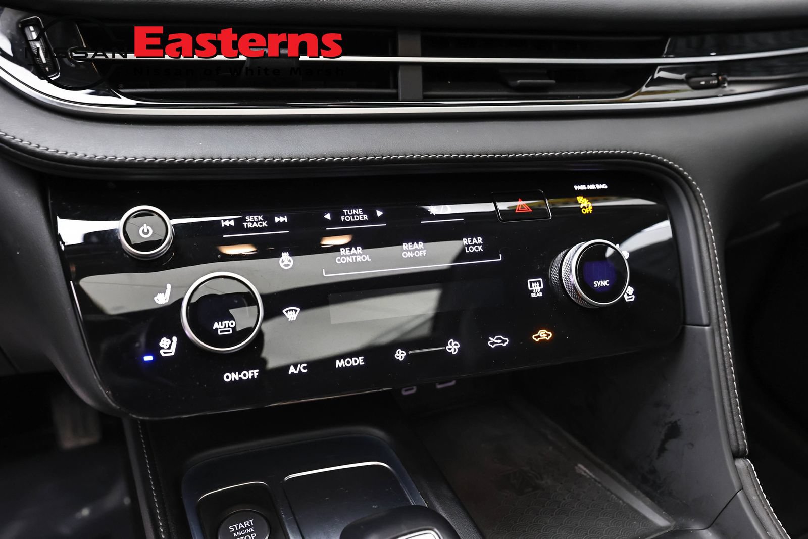 Used 2023 INFINITI QX60 Luxe w/ Cargo Package AWD/4WD image 18