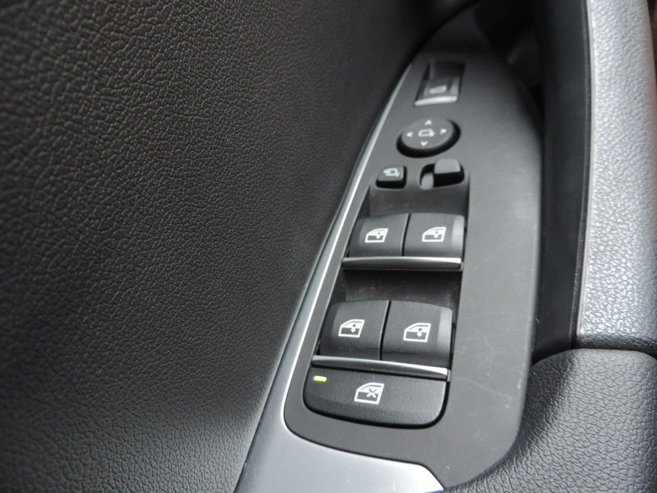 Used 2019 BMW X4 xDrive30i w/ Convenience Package image 28