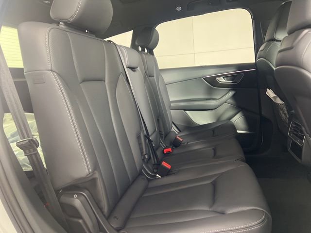 New 2026 Audi Q7 3.0T Premium Plus image 14