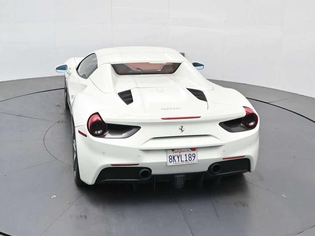 Used 2019 Ferrari 488 Spider image 29