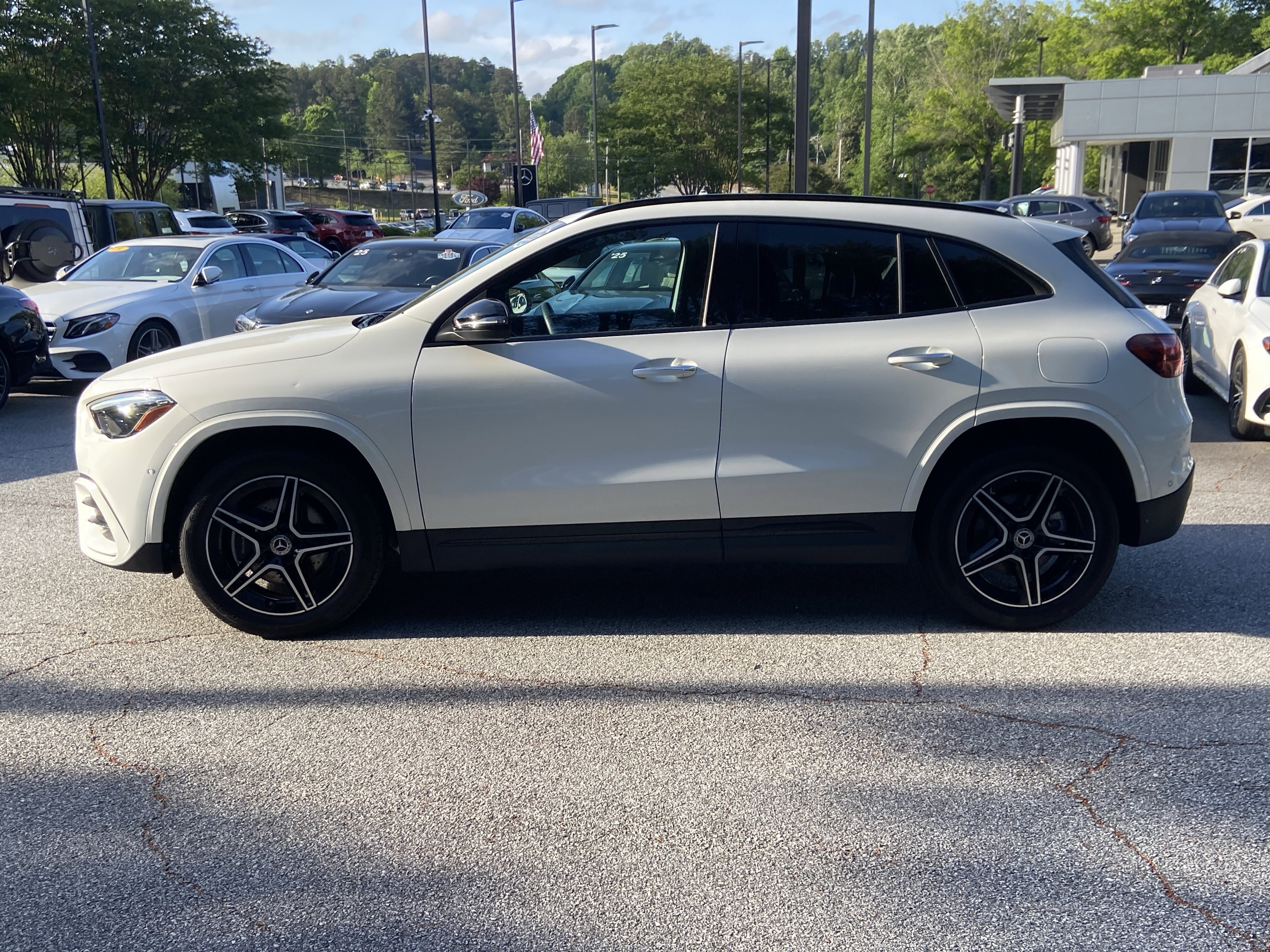 Certified 2025 Mercedes-Benz GLA 250 image 13