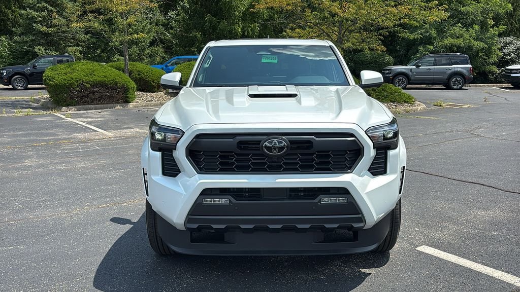 New 2026 Toyota Tacoma TRD Sport AWD/4WD image 6