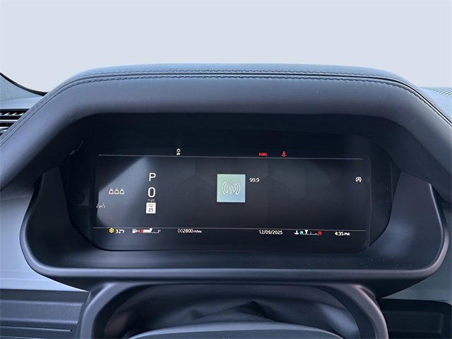 Used 2024 Land Rover Defender 110 S image 17