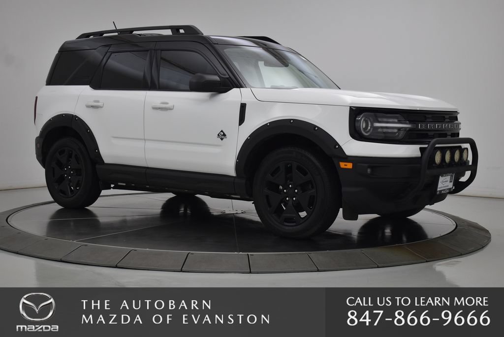 Used 2022 Ford Bronco Sport Outer Banks w/ Tech Package AWD/4WD image 11