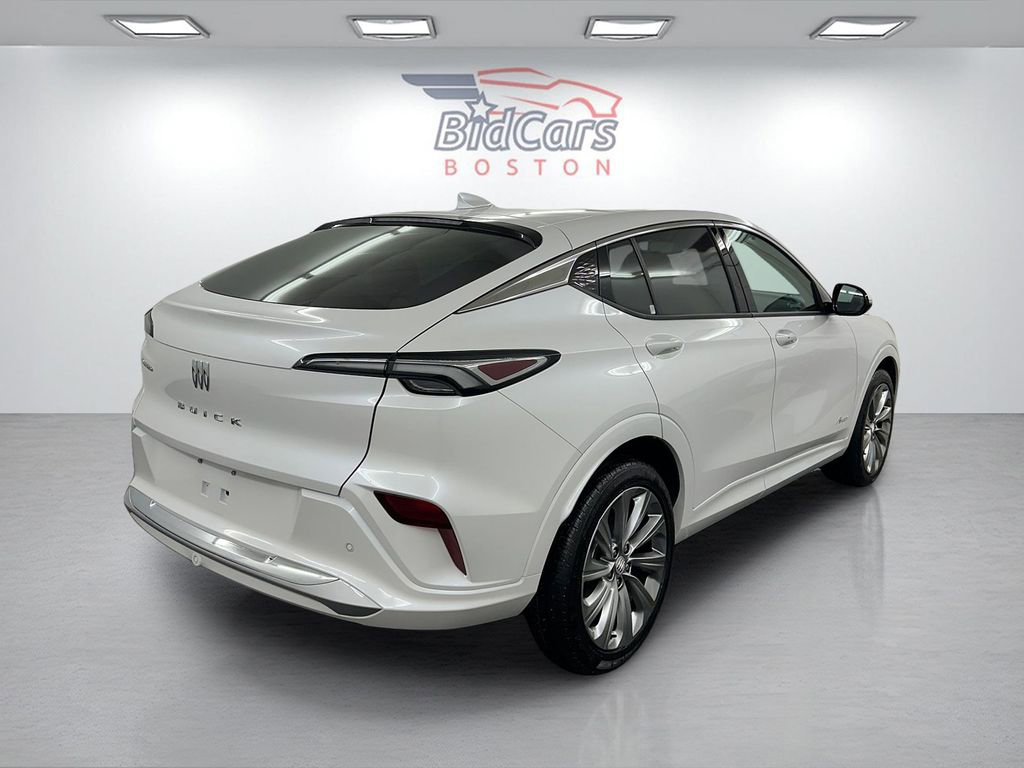 Used 2025 Buick Envista Avenir image 4