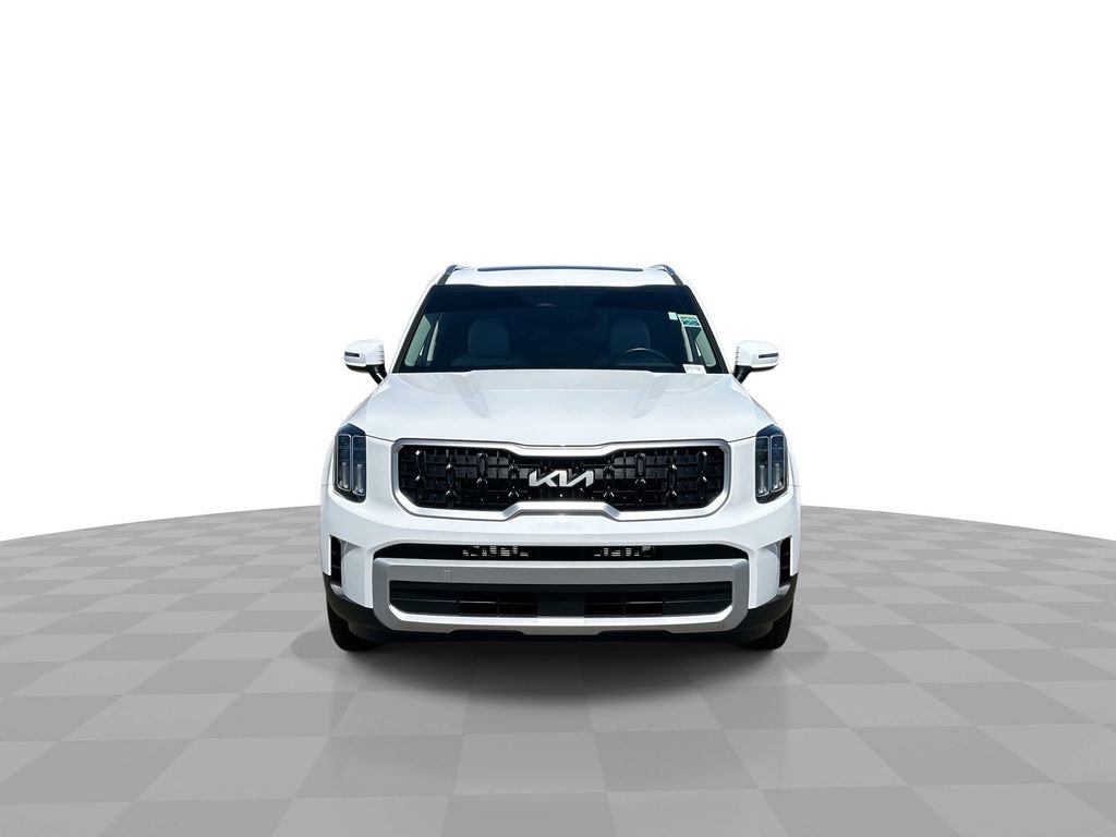 Used 2025 Kia Telluride EX image 3