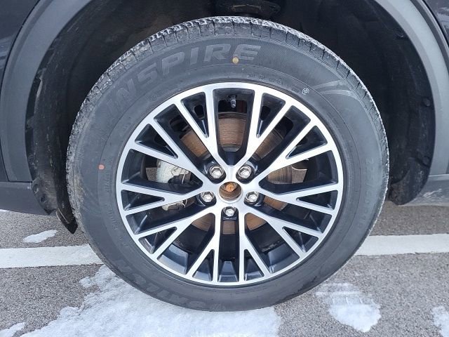 Used 2024 Ford Escape SE image 17