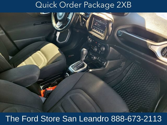 Used 2021 Jeep Renegade Latitude w/ Convenience Group AWD/4WD image 11