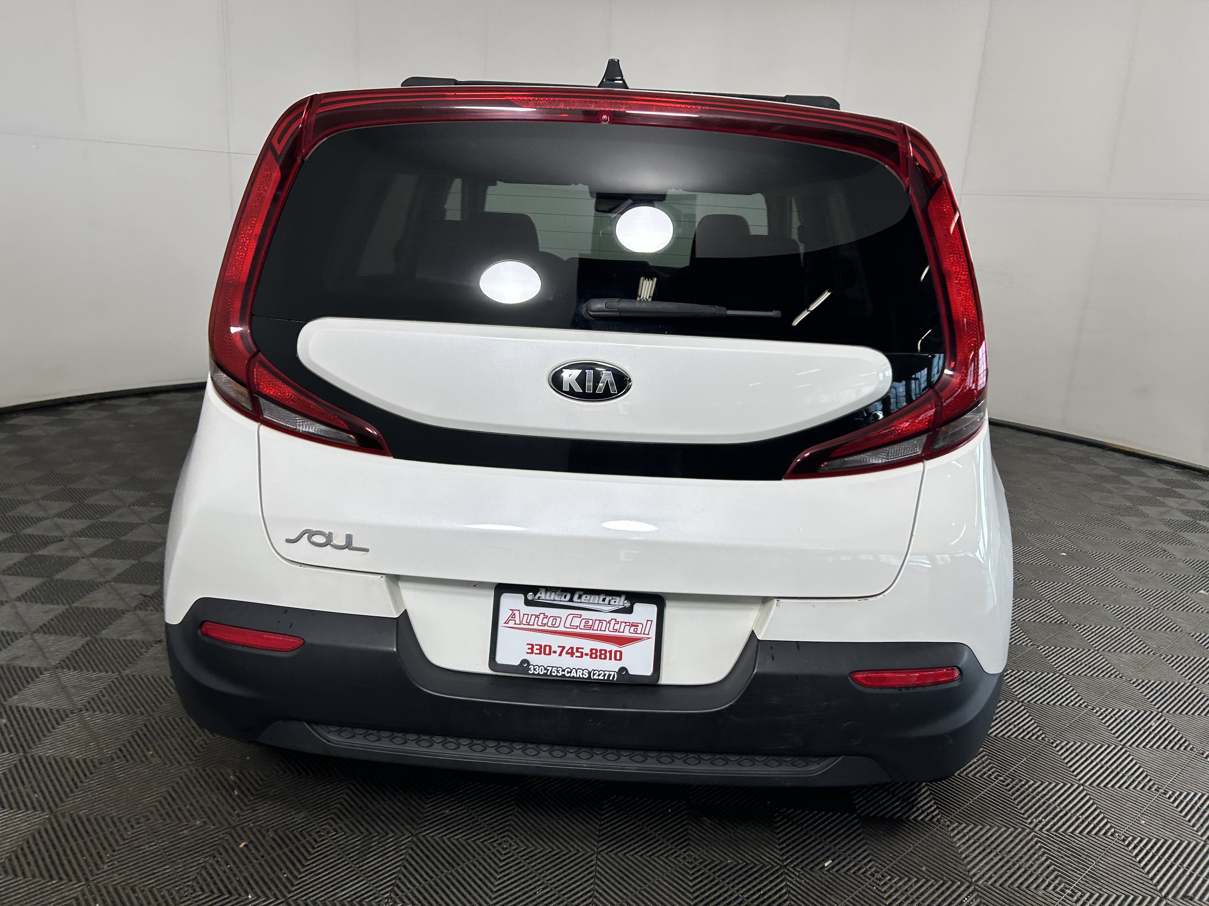 Used 2020 Kia Soul LX FWD image 7