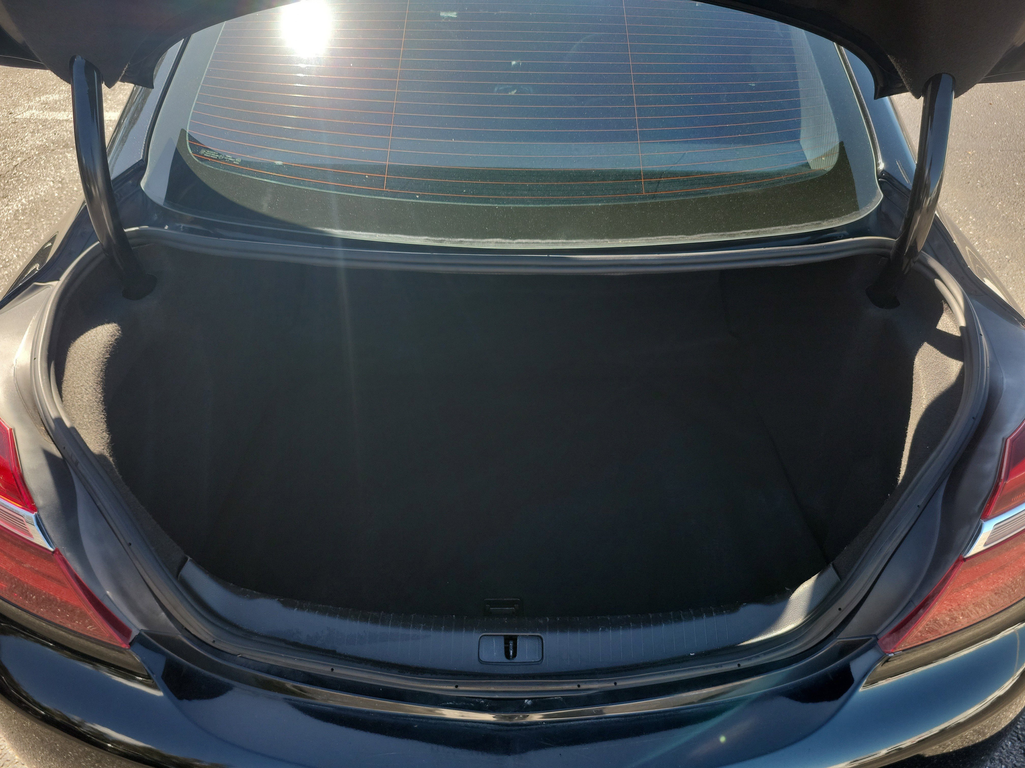 Used 2017 Buick Regal Sport Touring image 13