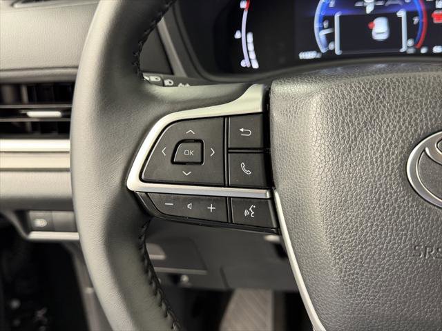 Certified 2025 Toyota Grand Highlander FWD image 25