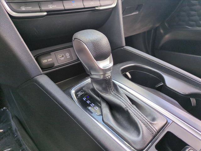 Used 2020 Hyundai Santa Fe SE AWD/4WD image 12