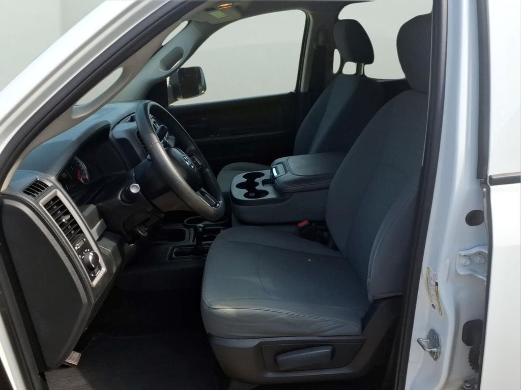 Used 2018 RAM 2500 Tradesman w/ Chrome Appearance Group AWD/4WD image 28
