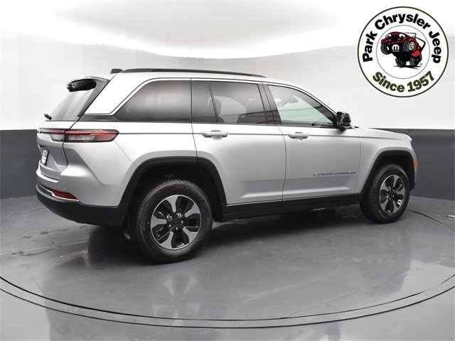 New 2025 Jeep Grand Cherokee Limited 4xe image 6