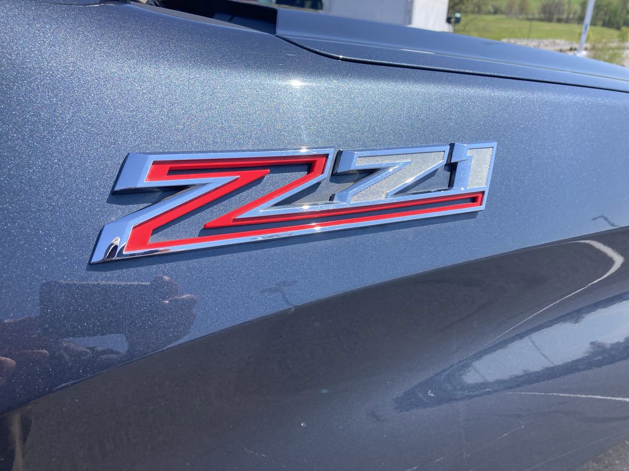 Used 2019 Chevrolet Silverado 1500 LT w/ All-Star Edition AWD/4WD image 9