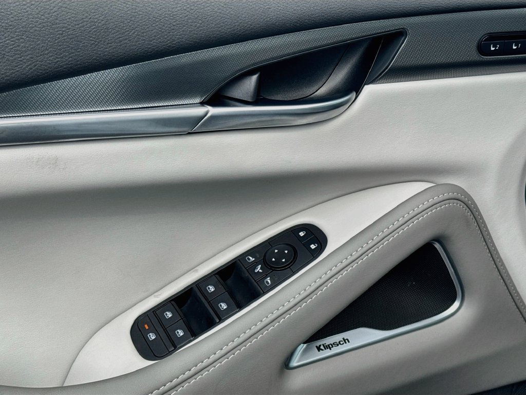 Used 2027 INFINITI QX60 Luxe w/ Cargo Package FWD image 19