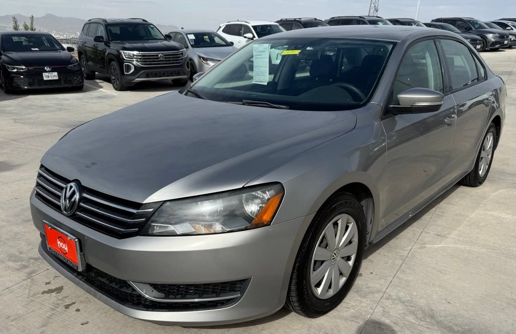 Used 2013 Volkswagen Passat 2.5 S FWD image 2