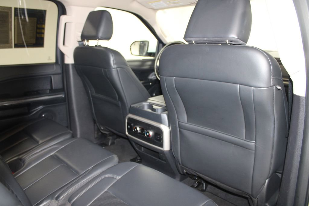 Used 2024 Ford Expedition Max XLT image 37
