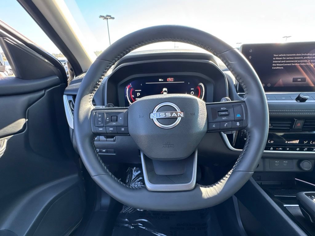 Used 2026 Nissan Rogue SL FWD image 27
